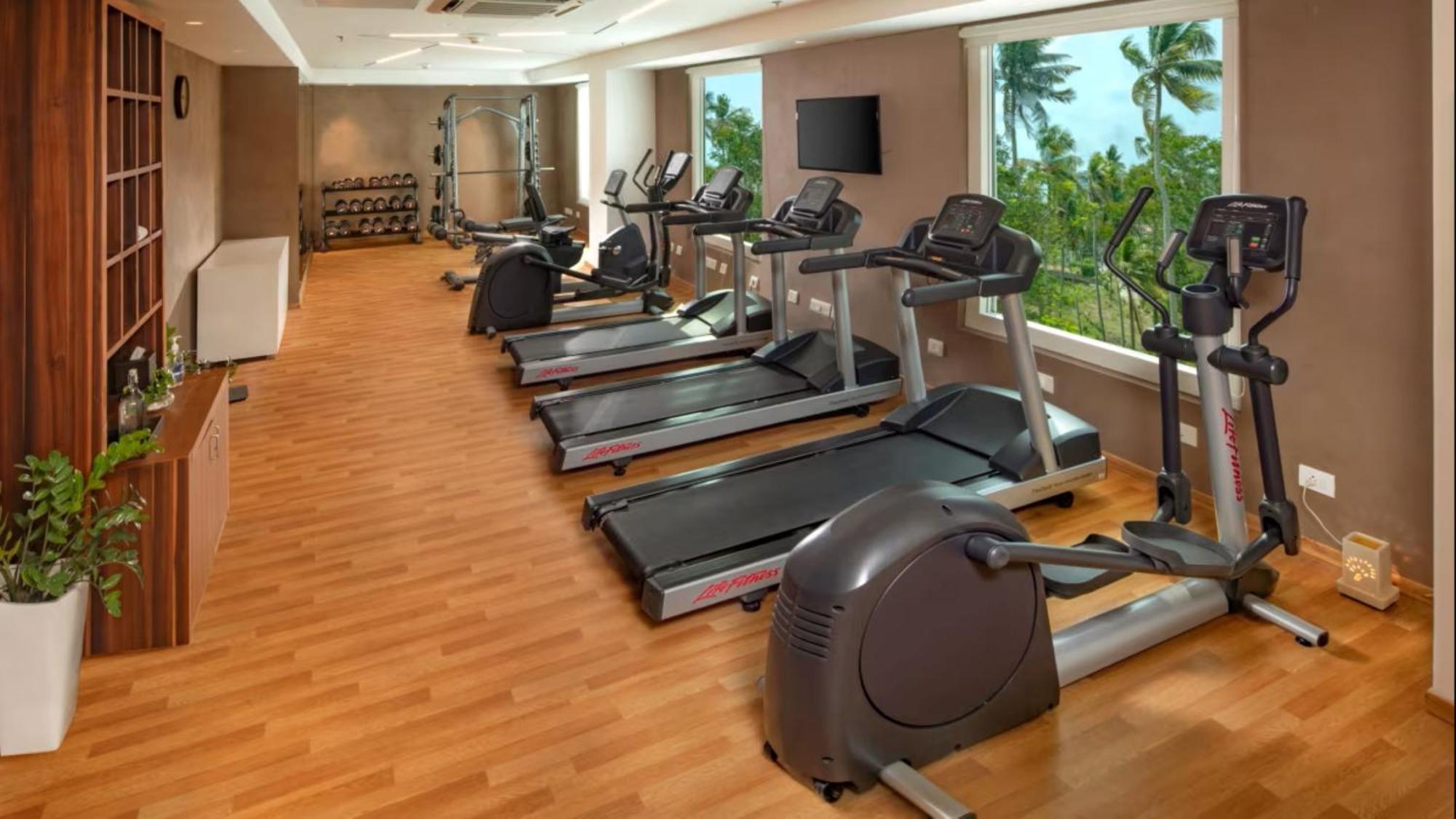O By Tamara, Trivandrum Thiruvananthapuram Εξωτερικό φωτογραφία The gym at the hotel