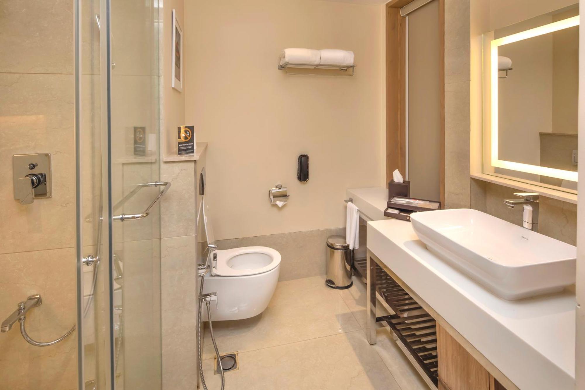 O By Tamara, Trivandrum Thiruvananthapuram Εξωτερικό φωτογραφία Bathroom